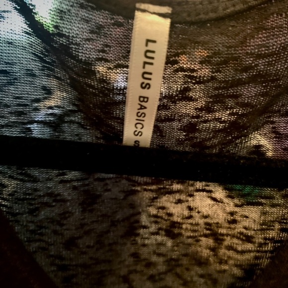 NWOT Lulus: Cute, Lightweight, Comfy/Casual Tee - Picture 4 of 5